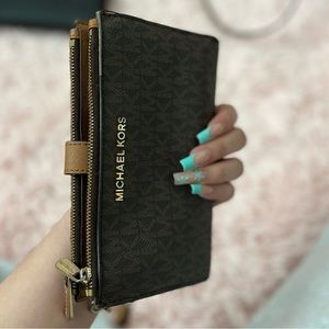 Michael Kors Wallet Wristlet